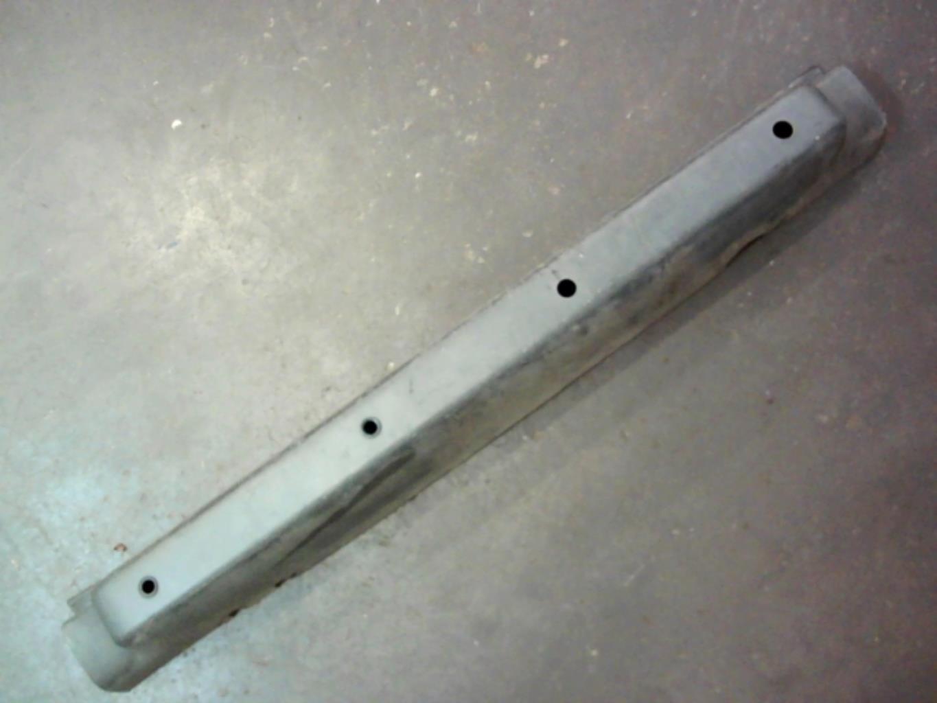 Pare choc arriere FORD TRANSIT 4 Diesel - 1