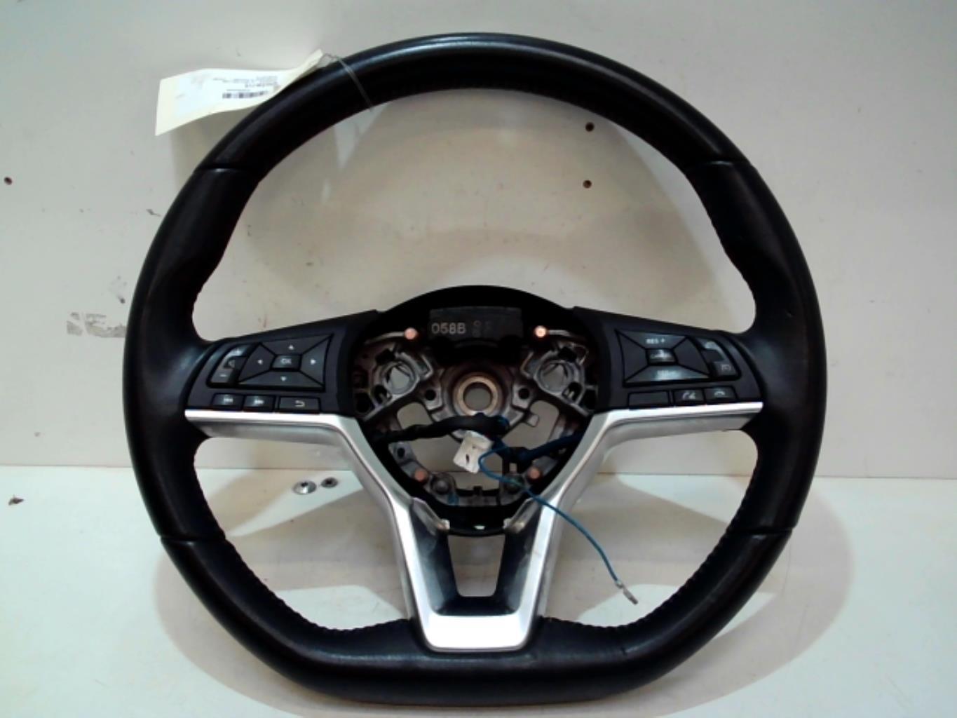 Volant NISSAN QASHQAI 2 PHASE 2 Diesel - 1
