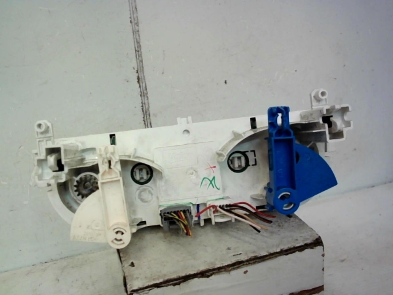 Commande chauffage RENAULT CLIO 4 PHASE 1 Diesel - 1