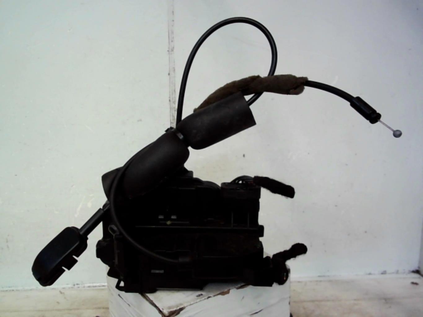 Serrure arriere droit RENAULT MEGANE 3 PHASE 1 BREAK Diesel - 1