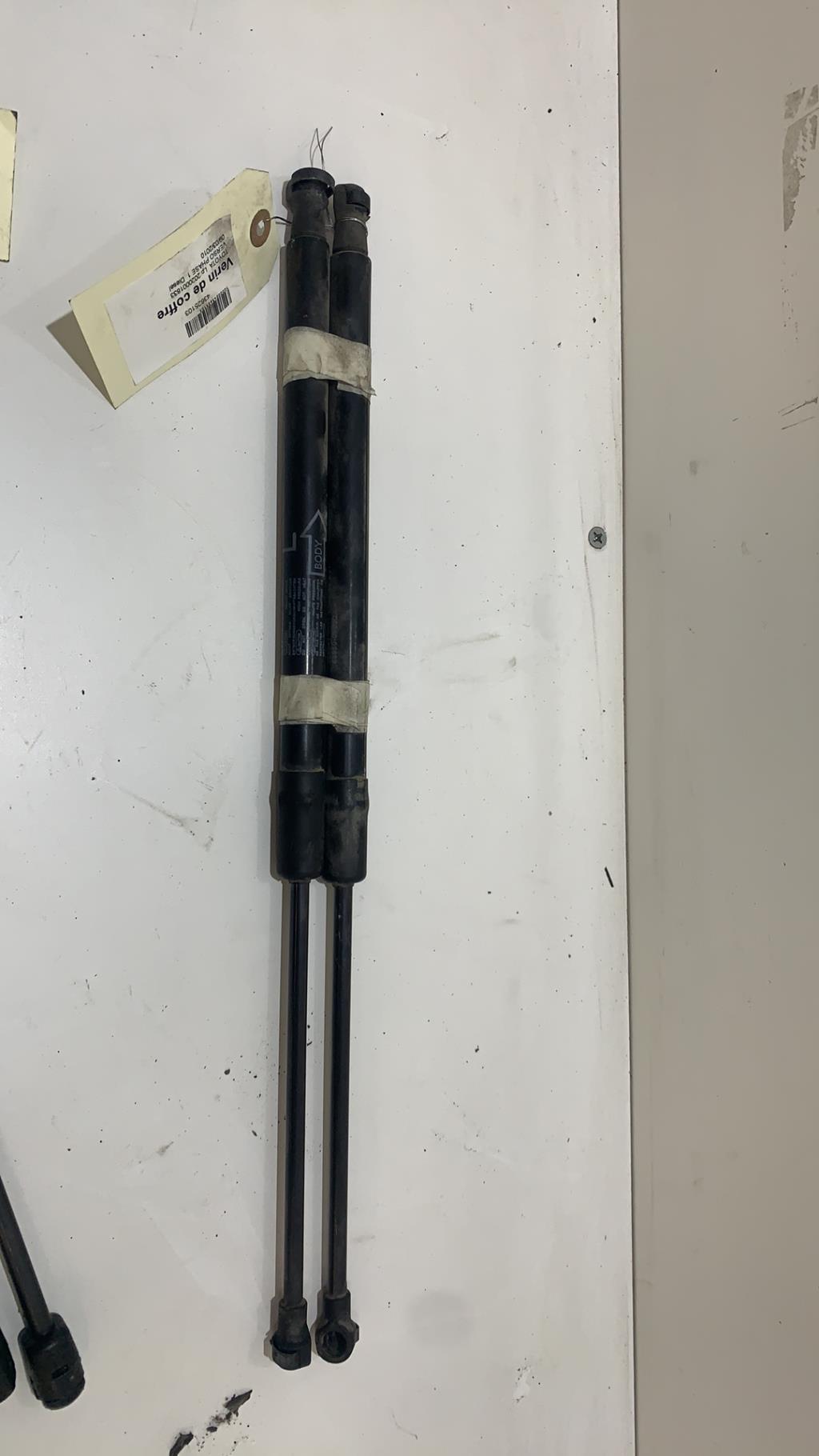 Verin de coffre TOYOTA VERSO PHASE 1 Diesel - 1