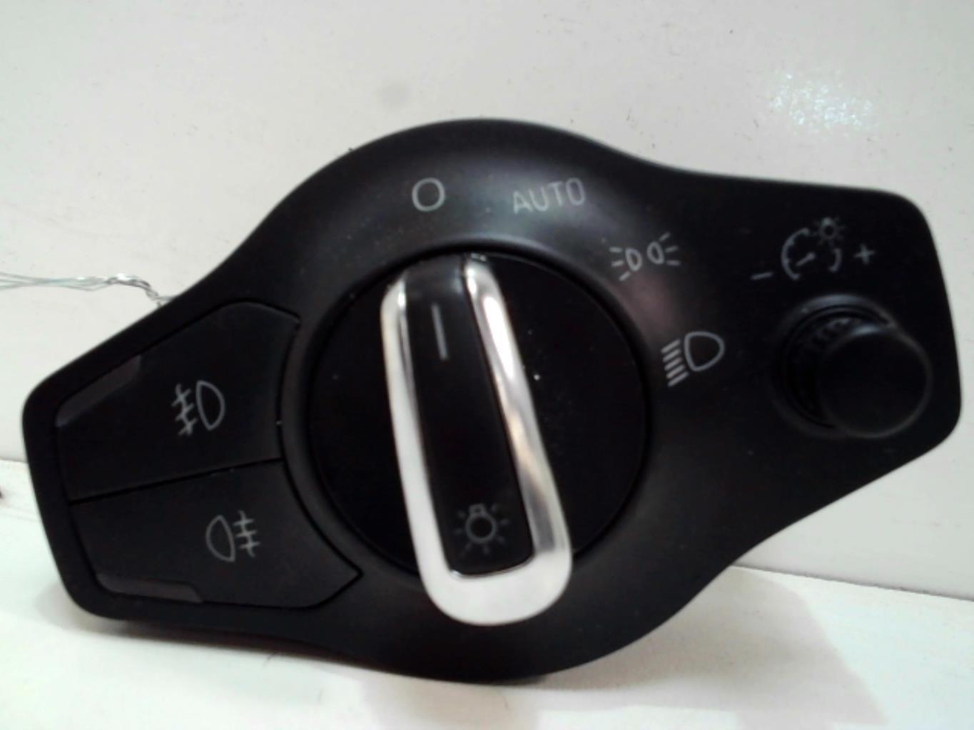 Commande de phare AUDI A5 1 COUPE PHASE 1 Diesel - 1