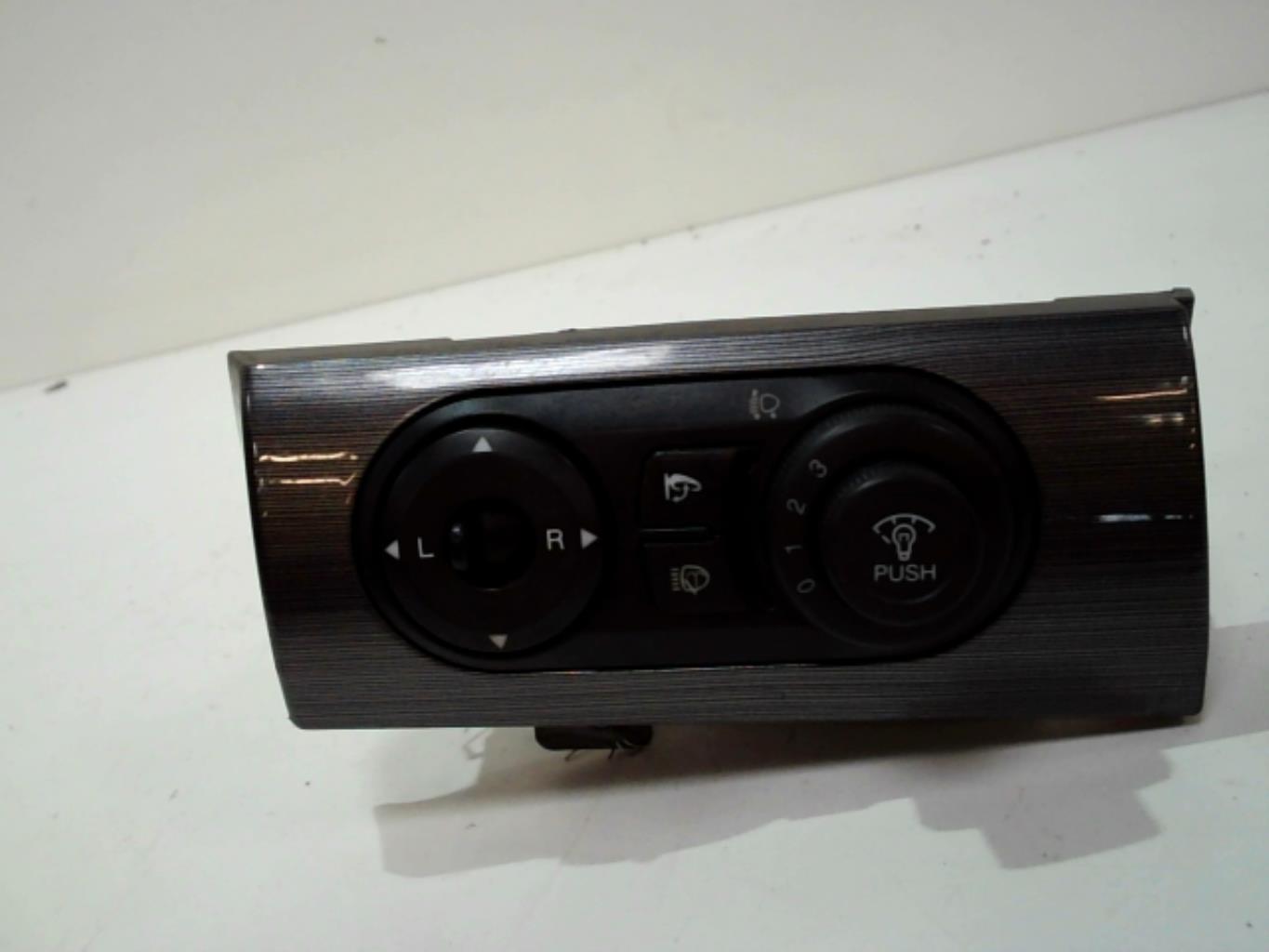 Commande de phare CHEVROLET CAPTIVA PHASE 1 Diesel - 1
