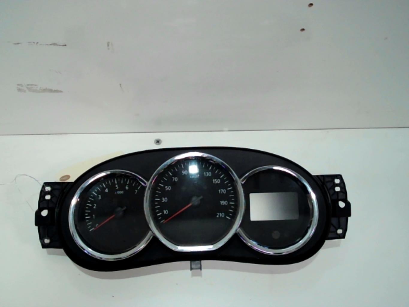 Compteur DACIA DUSTER 1 PHASE 2 Diesel - 1