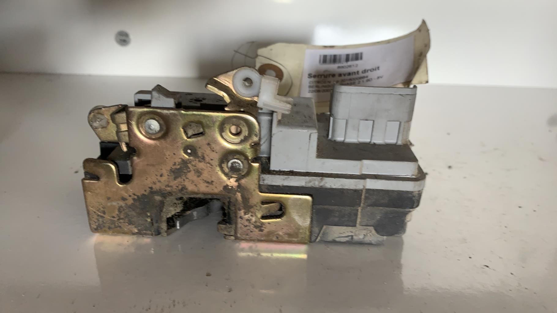 Serrure avant droit CITROEN BERLINGO 1 PHASE 2 Diesel - 1