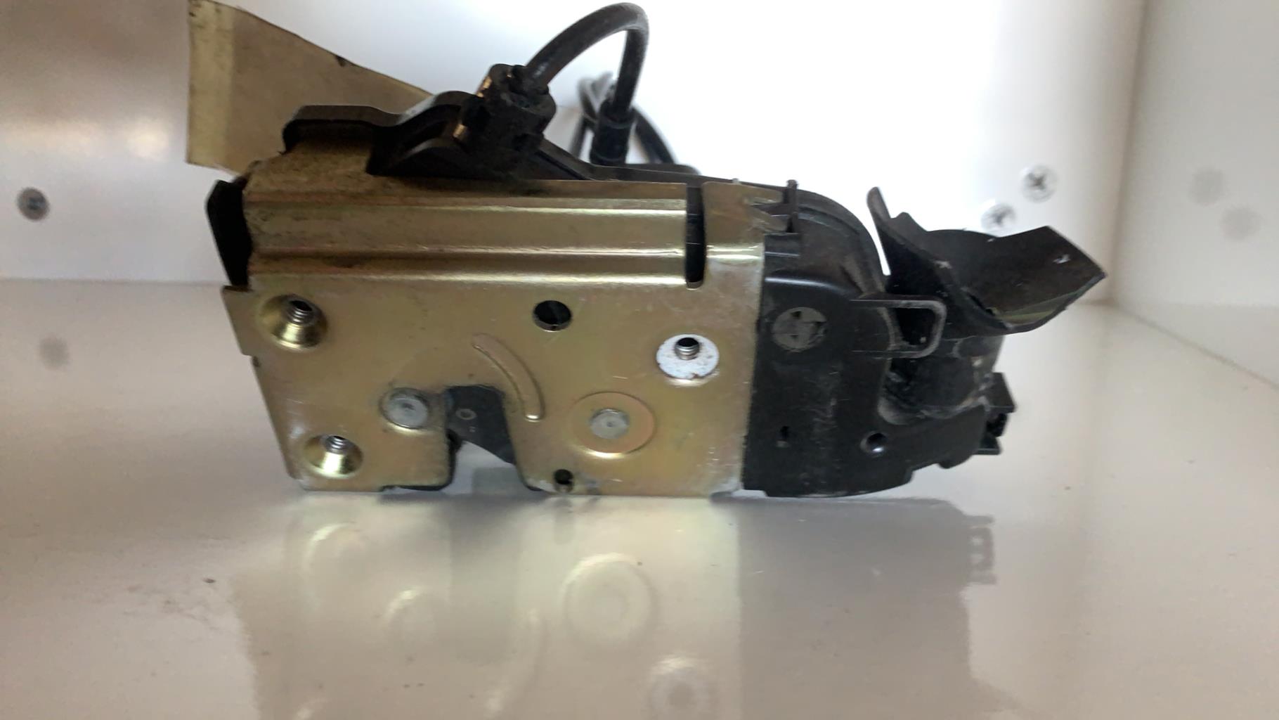 Serrure avant gauche RENAULT SCENIC 2 PHASE 1 Essence - 1
