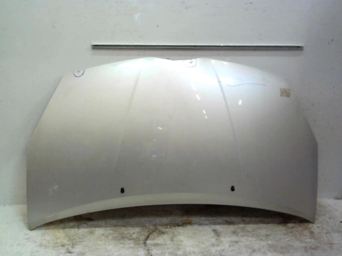 Capot TOYOTA COROLLA VERSO 2 PHASE 1 Diesel - 1