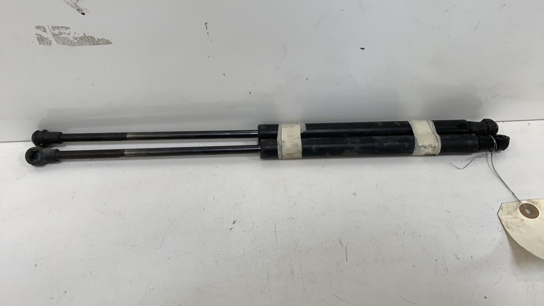 Verin de coffre FORD KA 2 PHASE 2 Essence - 1