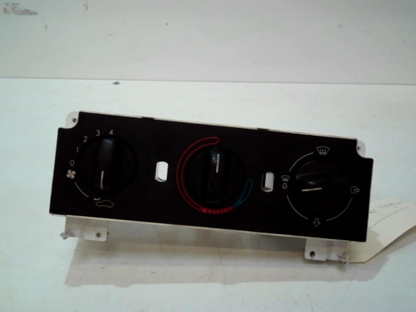 Commande chauffage PEUGEOT 306 PHASE 2 Diesel - 1