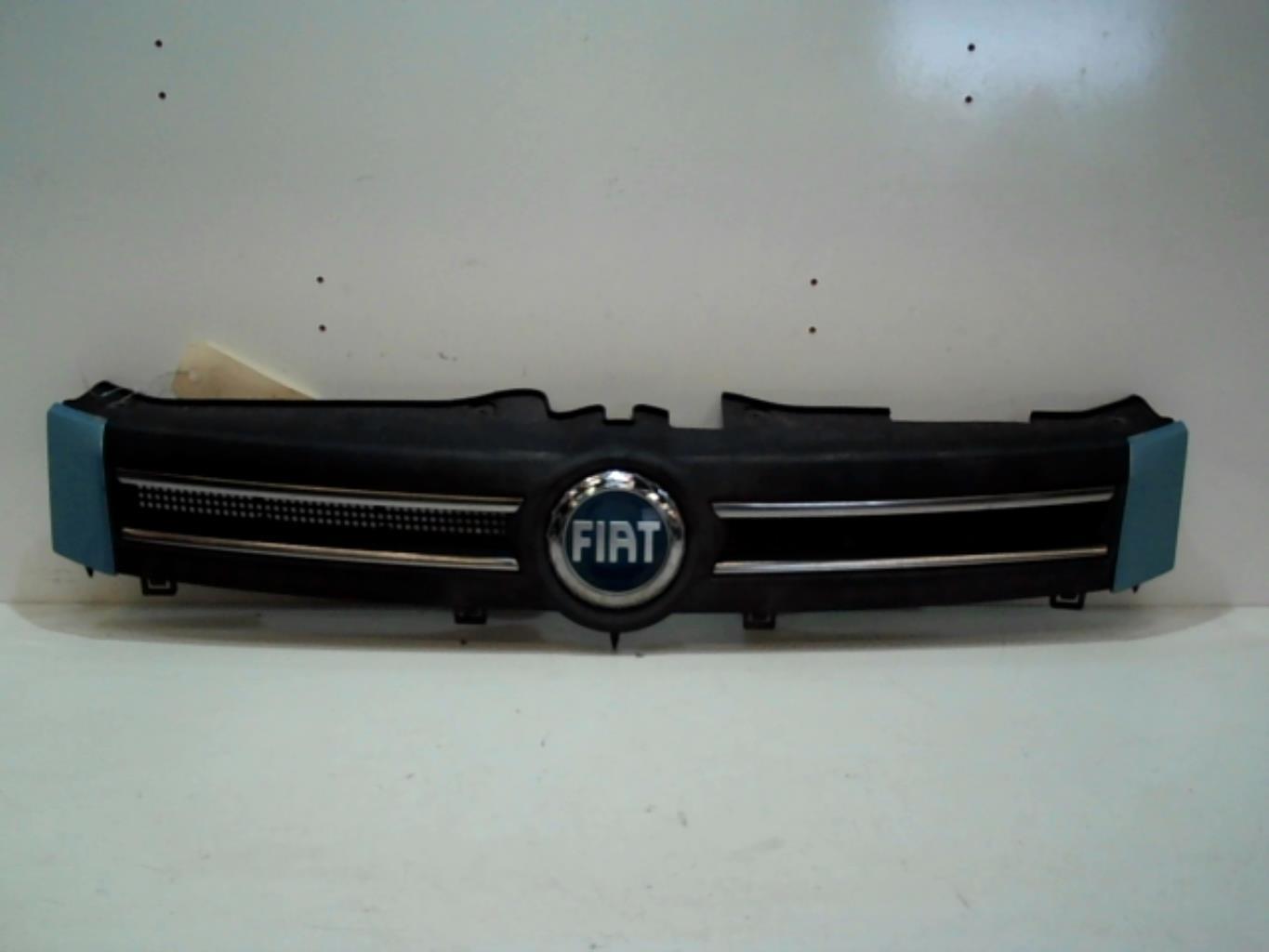 Calandre FIAT PANDA 2 Essence - 1
