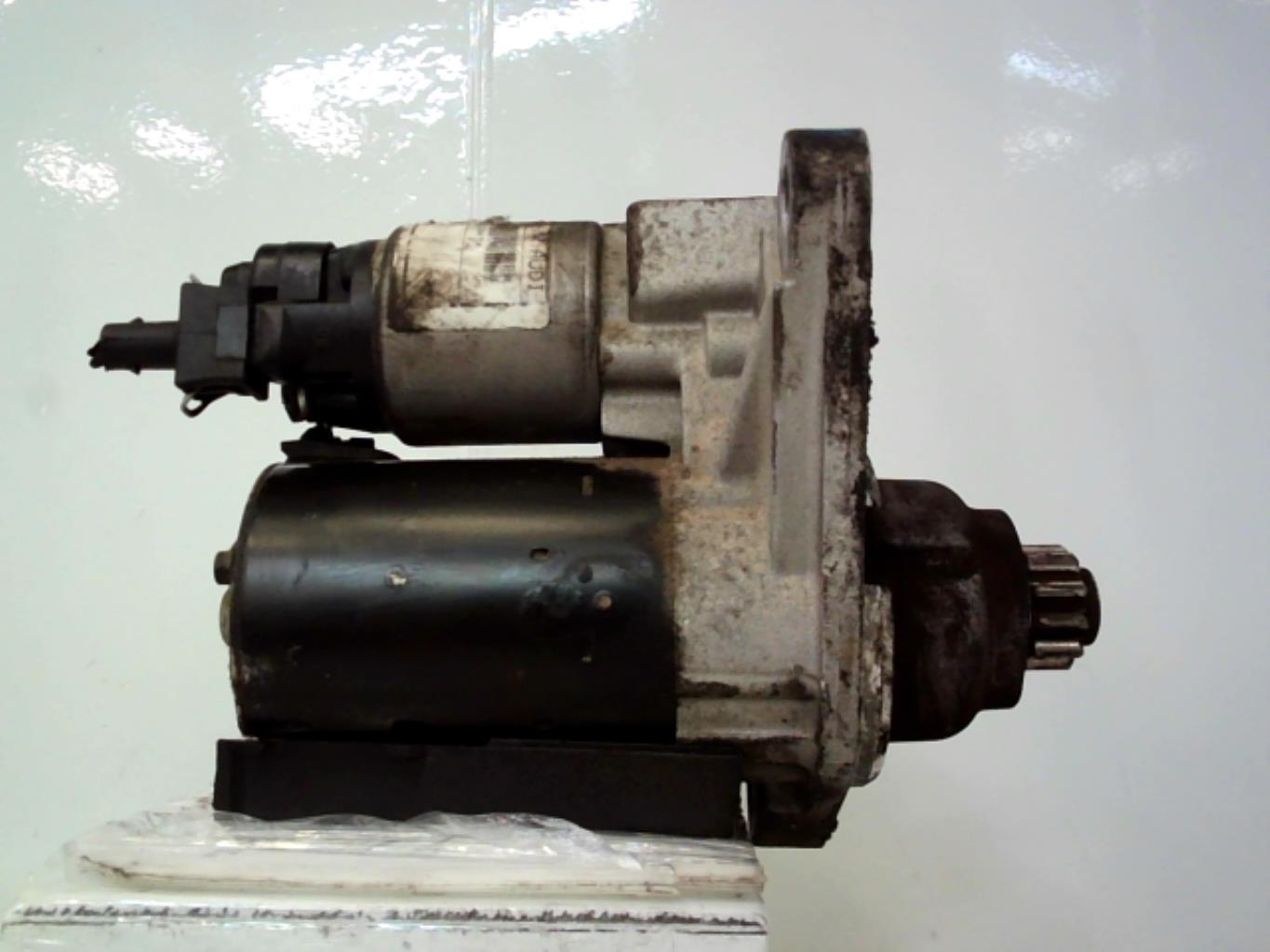 Demarreur VOLKSWAGEN FOX Essence - 1