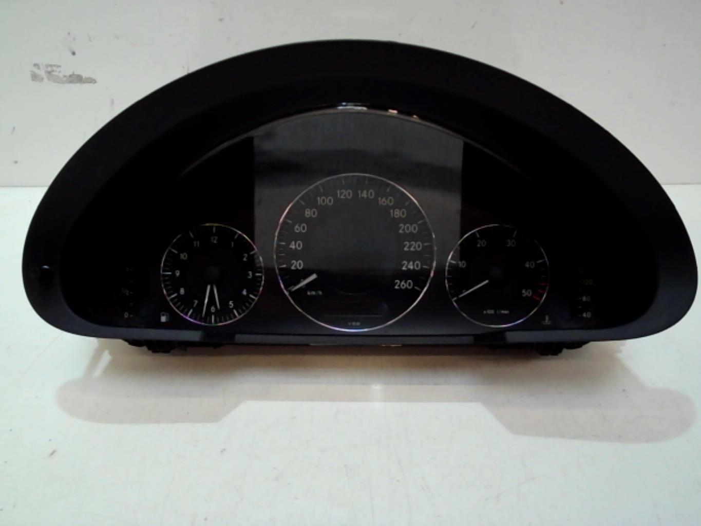 Compteur MERCEDES CLASSE E 211 PHASE 1 BREAK Diesel - 1
