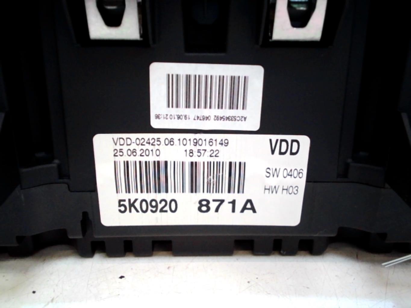 Compteur VOLKSWAGEN GOLF 6 Diesel - 1