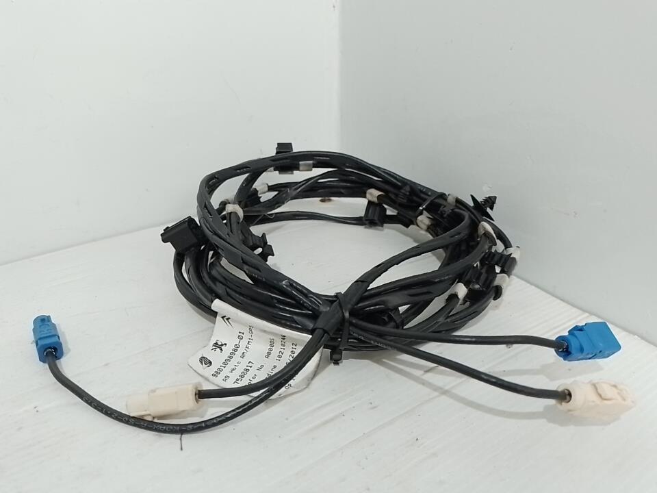 Antenne PEUGEOT 208 1 PHASE 1 Diesel - 1