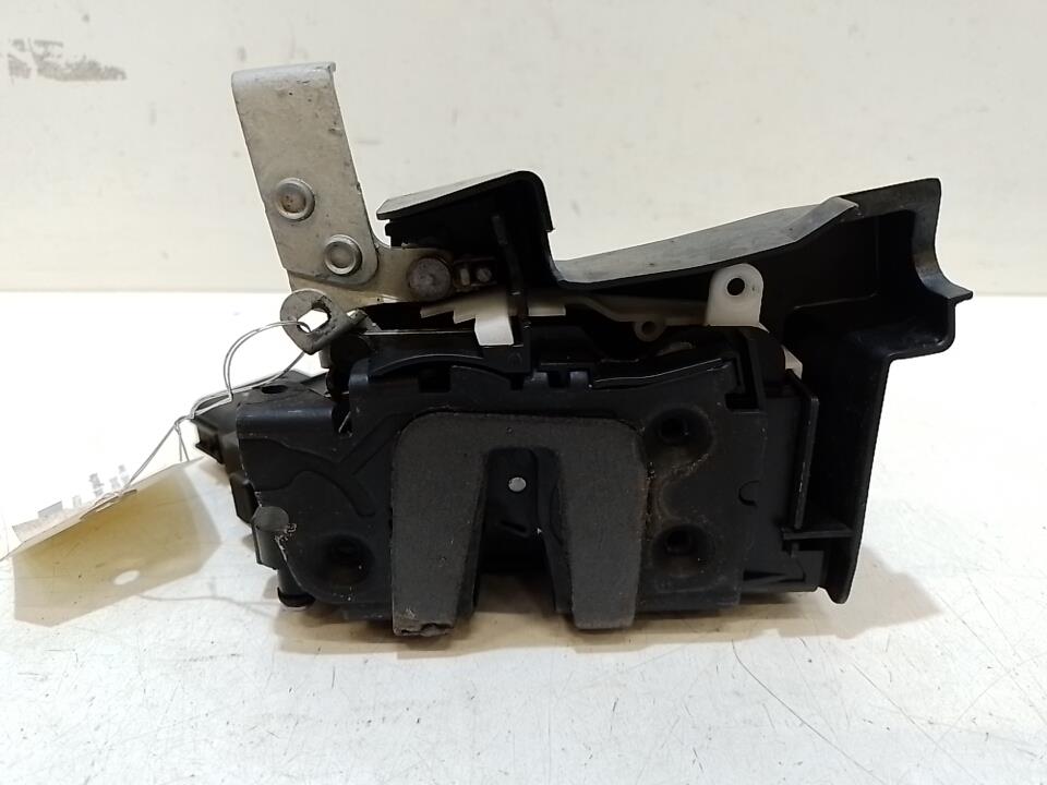 Serrure avant gauche FORD MONDEO 3 PHASE 1 Diesel - 1