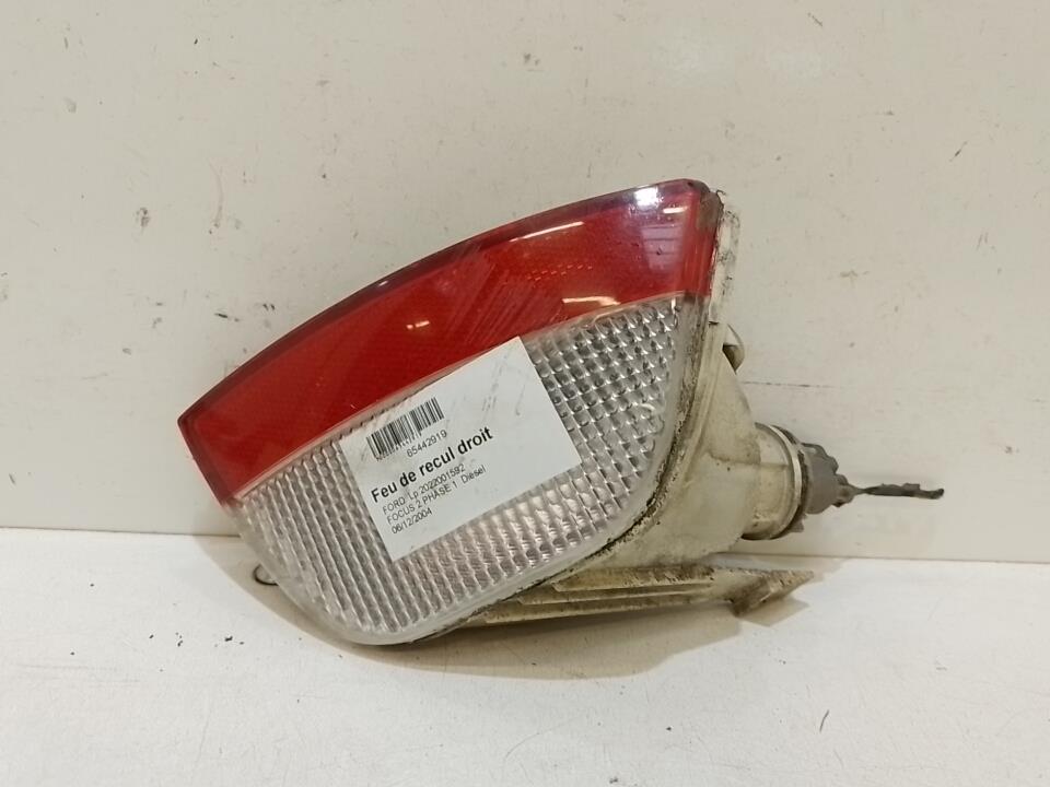 Feu de recul droit FORD FOCUS 2 PHASE 1 Diesel - 1