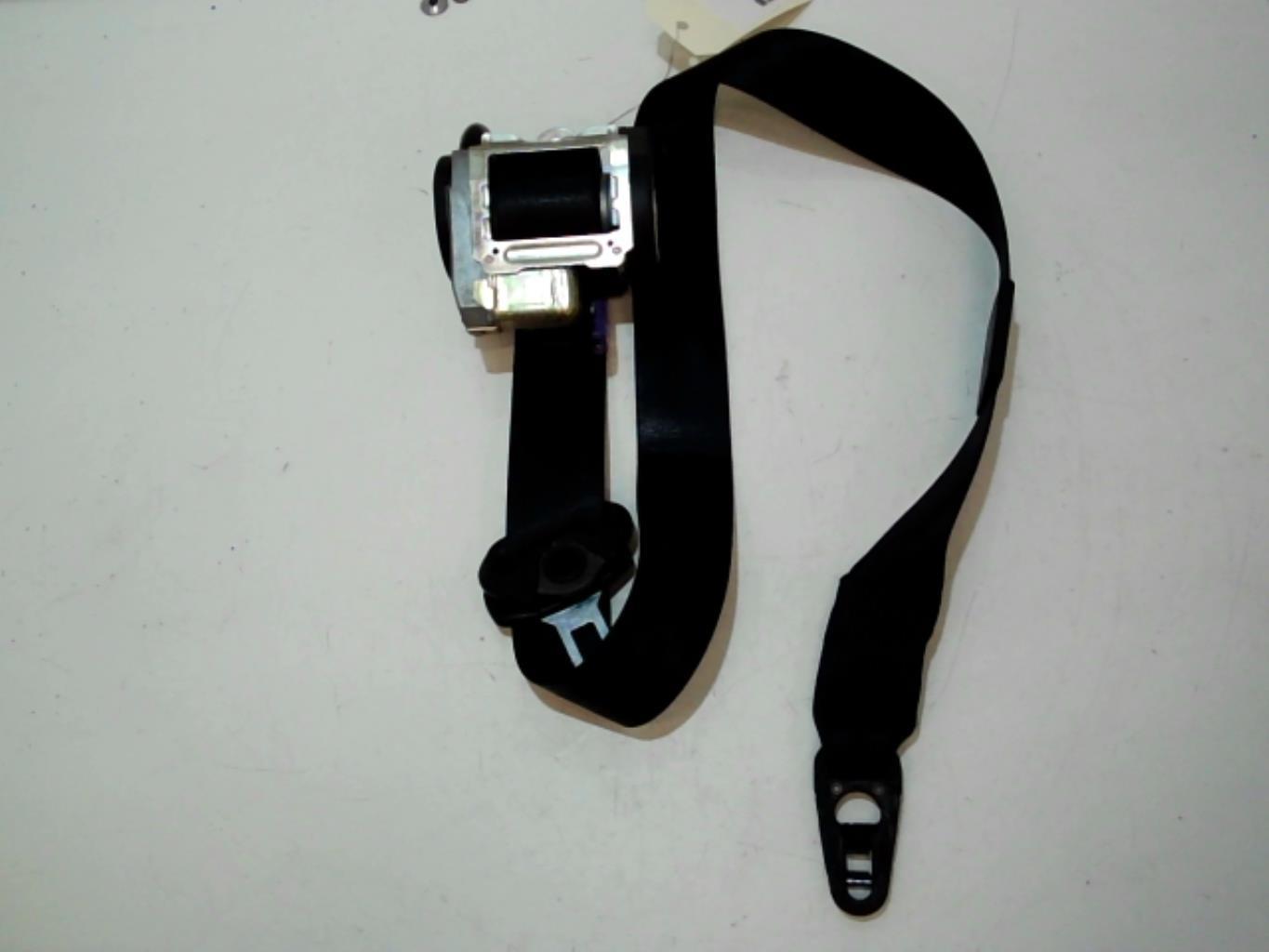 Ceinture avant droit AUDI A4 2 AVANT PHASE 2 BREAK Diesel - 1