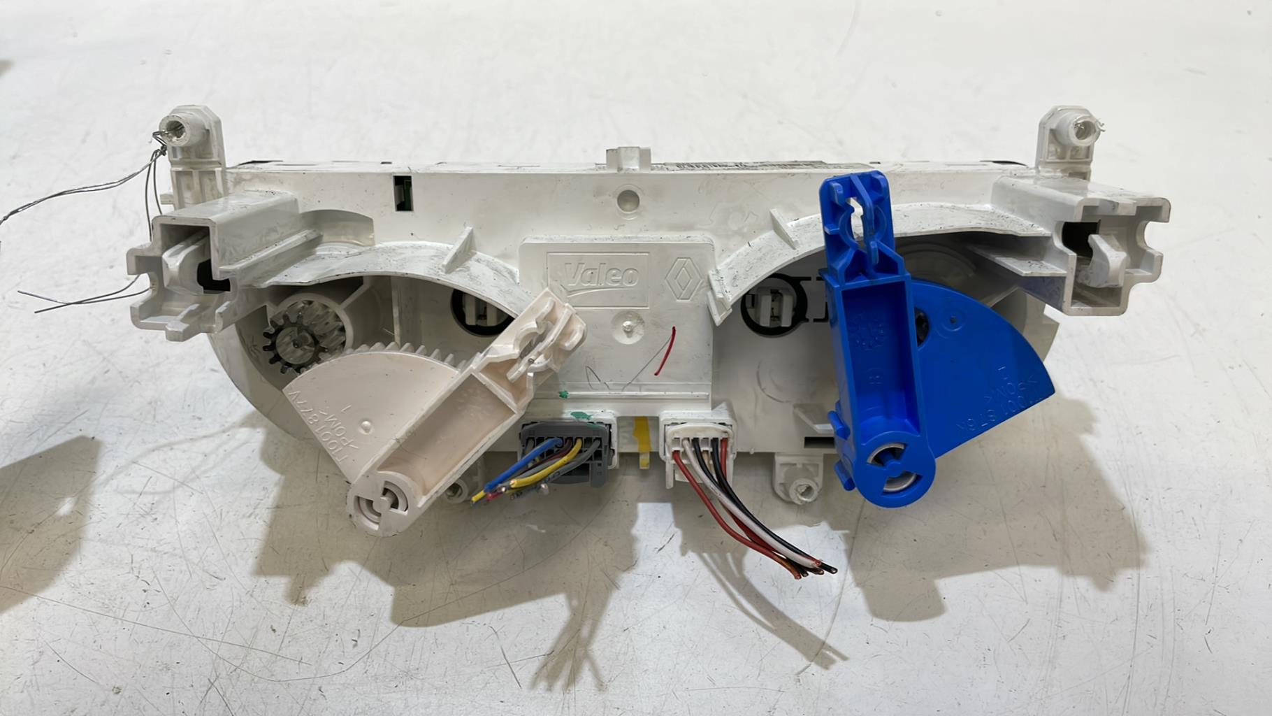 Commande chauffage RENAULT CLIO 4 PHASE 1 BREAK Essence - 1