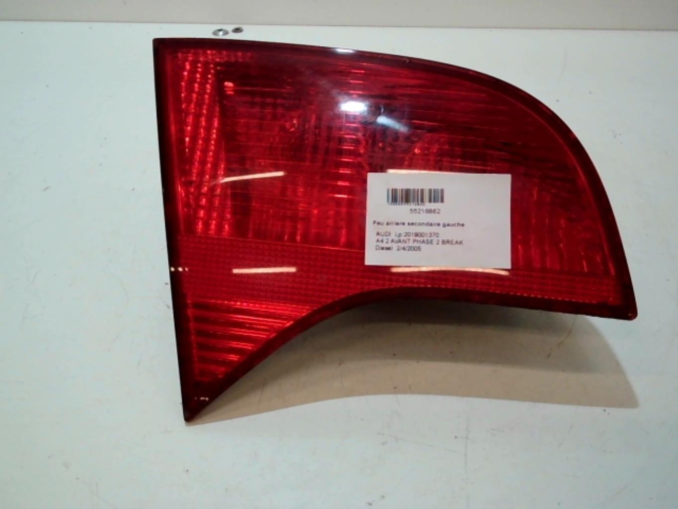 Feu arriere secondaire gauche (feux) AUDI A4 2 AVANT PHASE 2 BREAK Diesel - 1