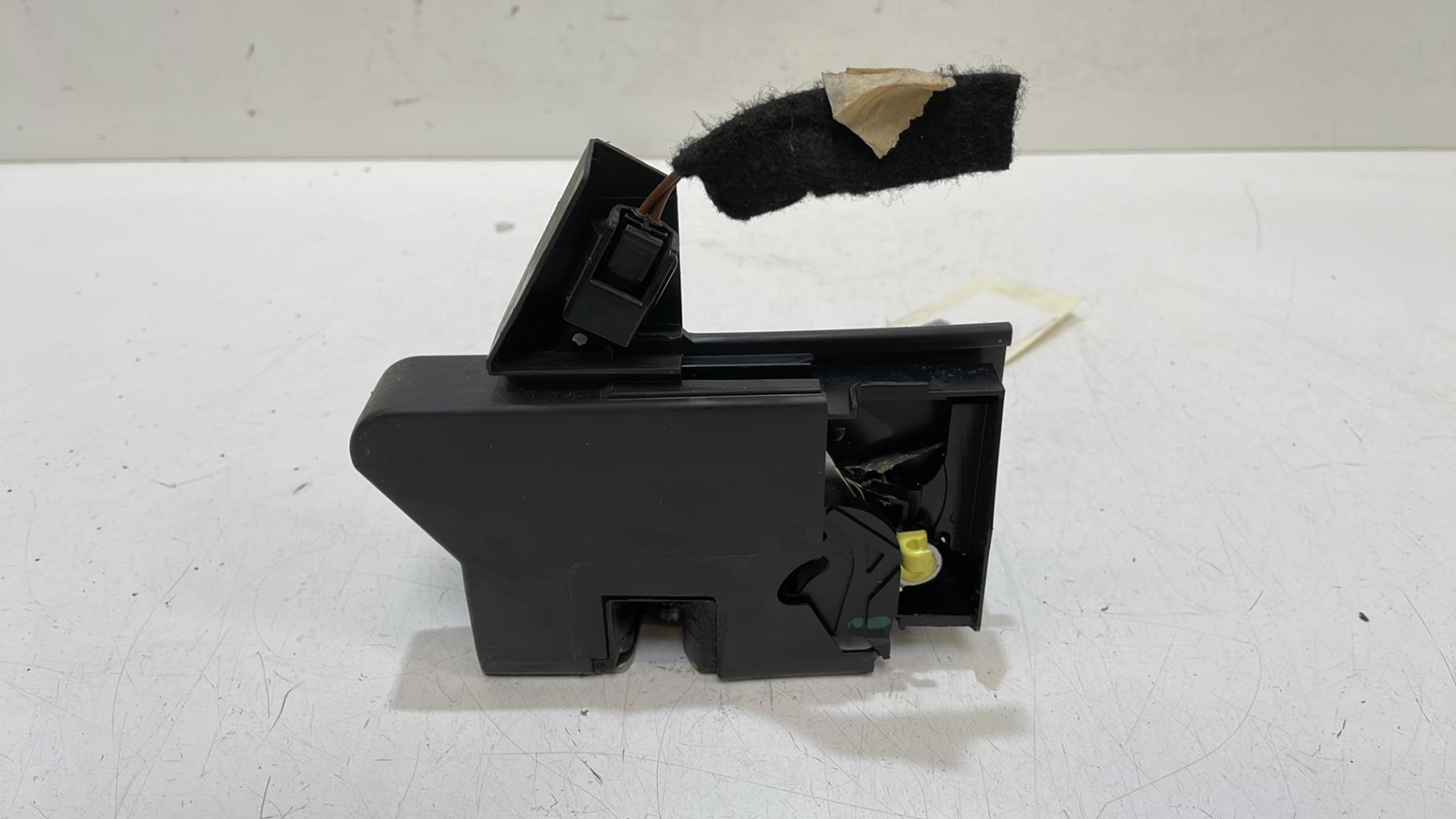Serrure avant gauche DACIA SANDERO 2 PHASE 2 Essence - 1