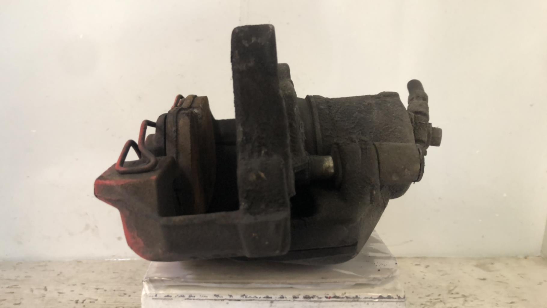 Etrier avant gauche (freinage) AUDI TT 2 COUPE PHASE 1 Essence - 1