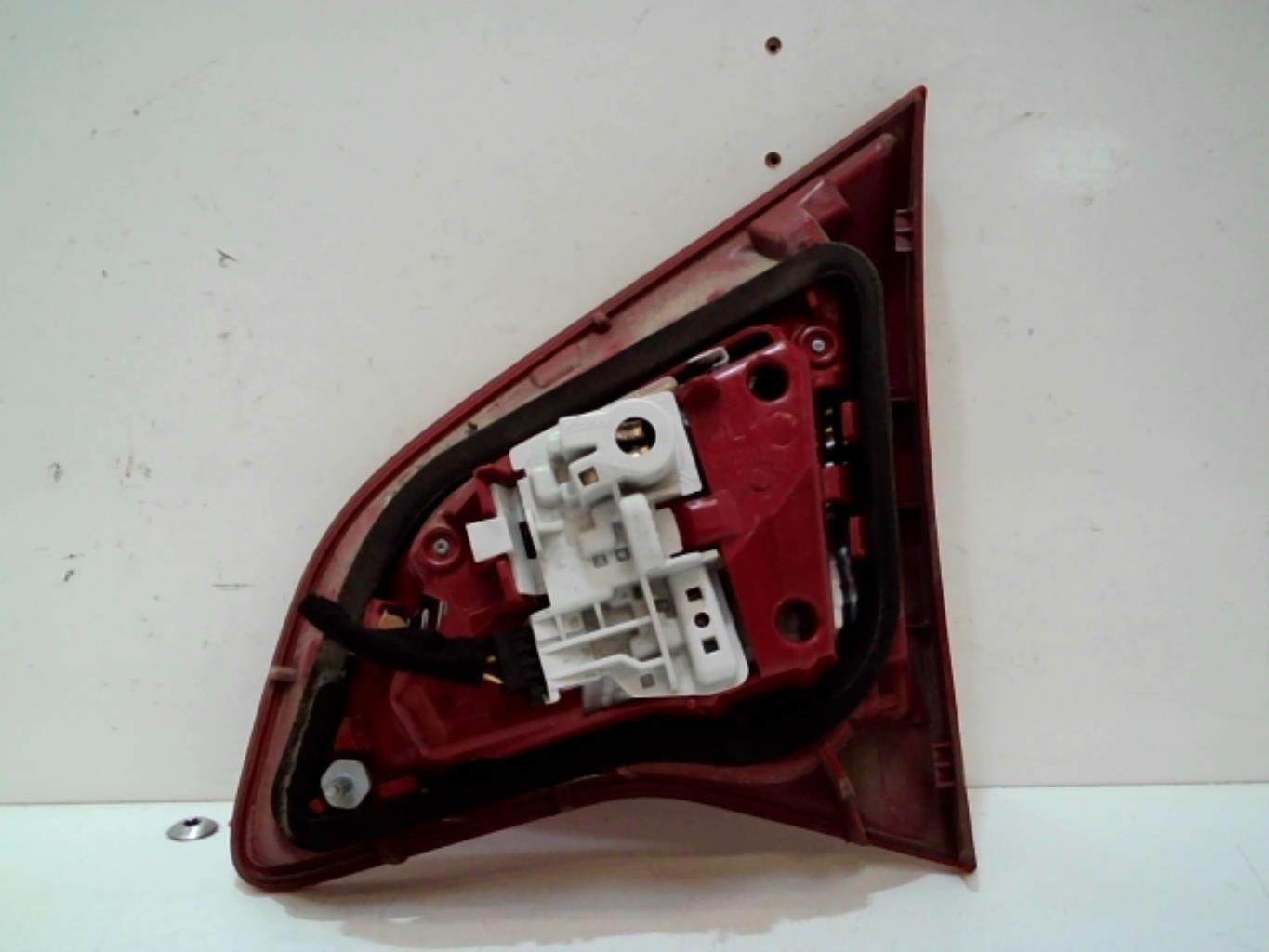 Feu arriere secondaire gauche (feux) OPEL MERIVA B PHASE 1 Diesel - 1