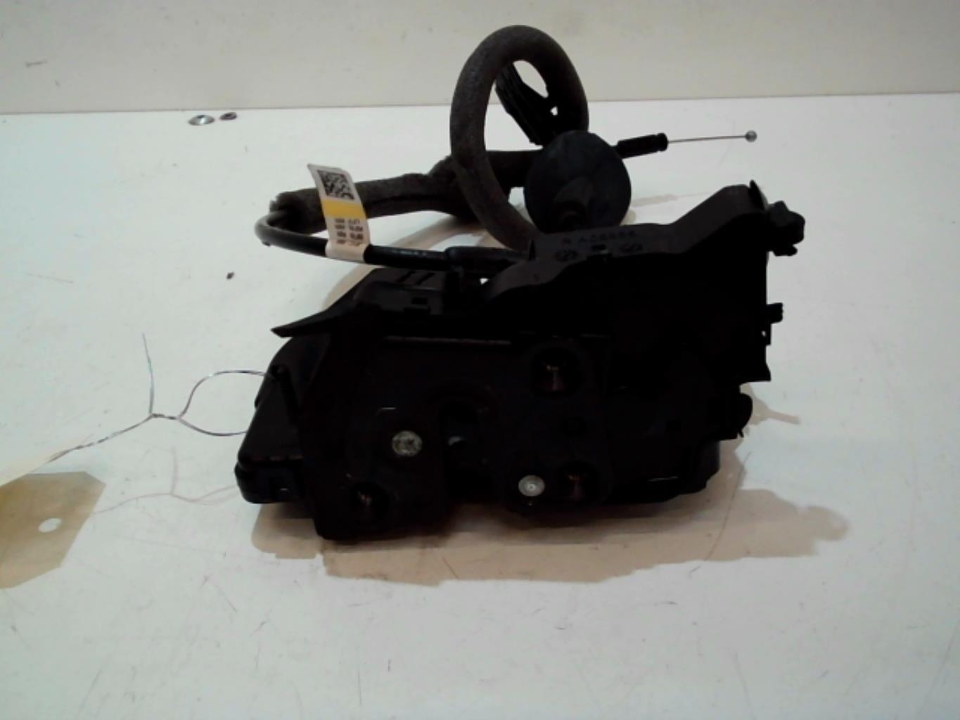 Serrure arriere droit RENAULT MEGANE 4 PHASE 1 BREAK Diesel - 1