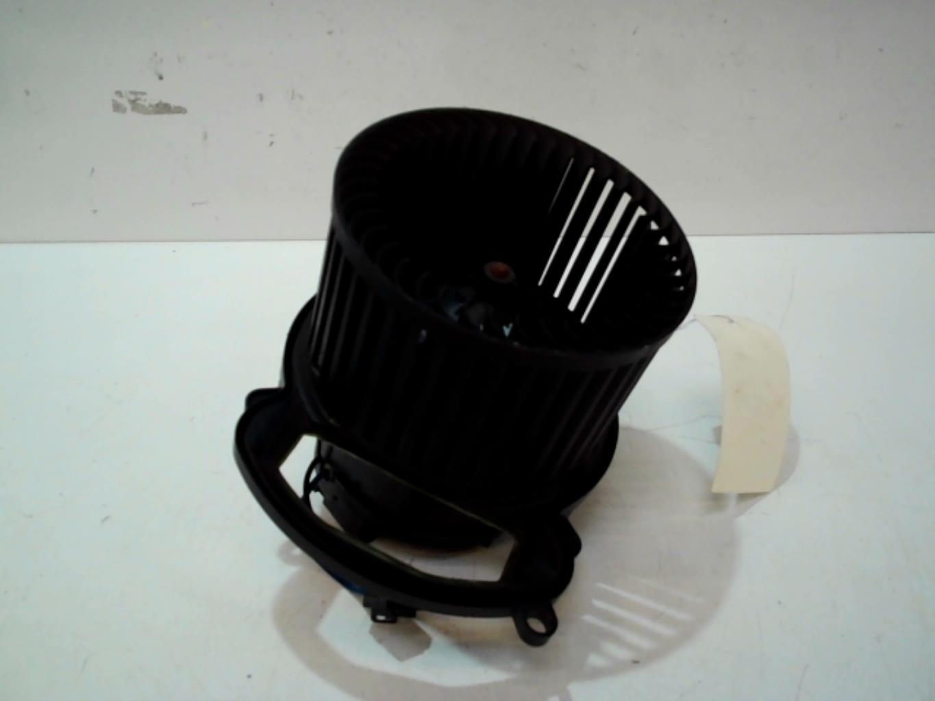 Ventilateur chauffage RENAULT MEGANE 4 PHASE 1 BREAK Diesel - 1