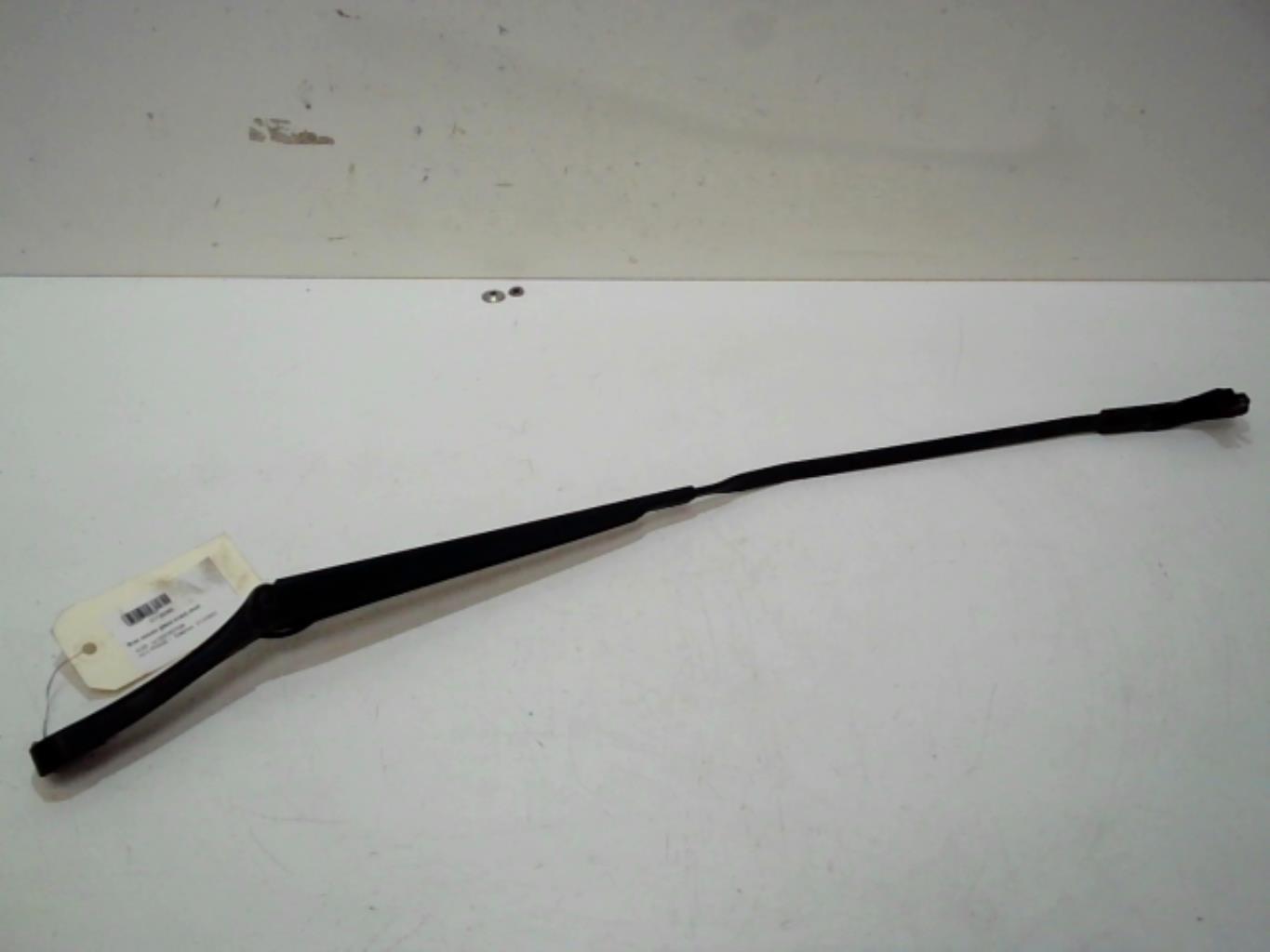 Bras essuie glace avant droit AUDI A3 2 PHASE 1 Essence - 1