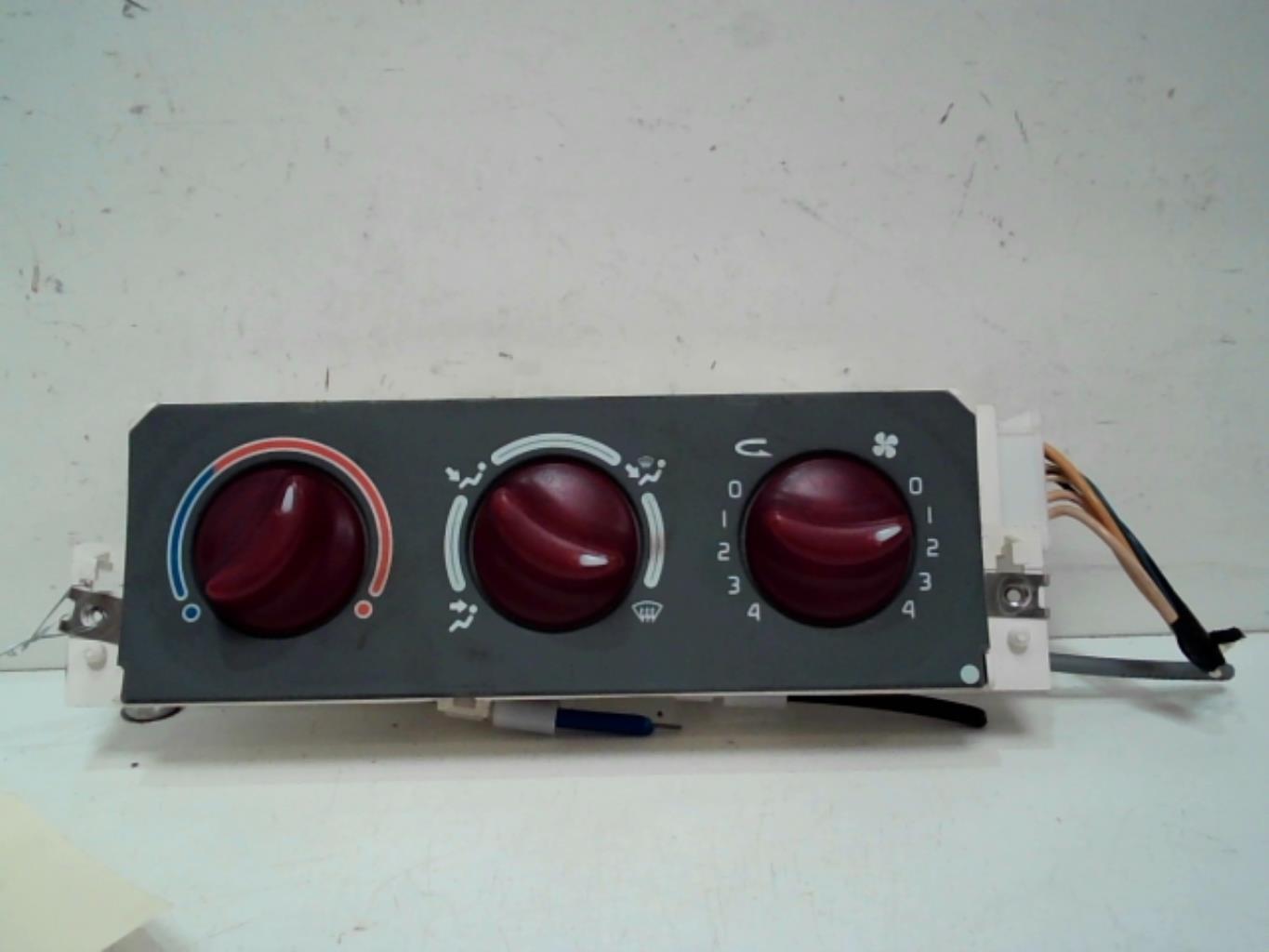 Commande chauffage RENAULT TWINGO 1 PHASE 3 Essence - 1