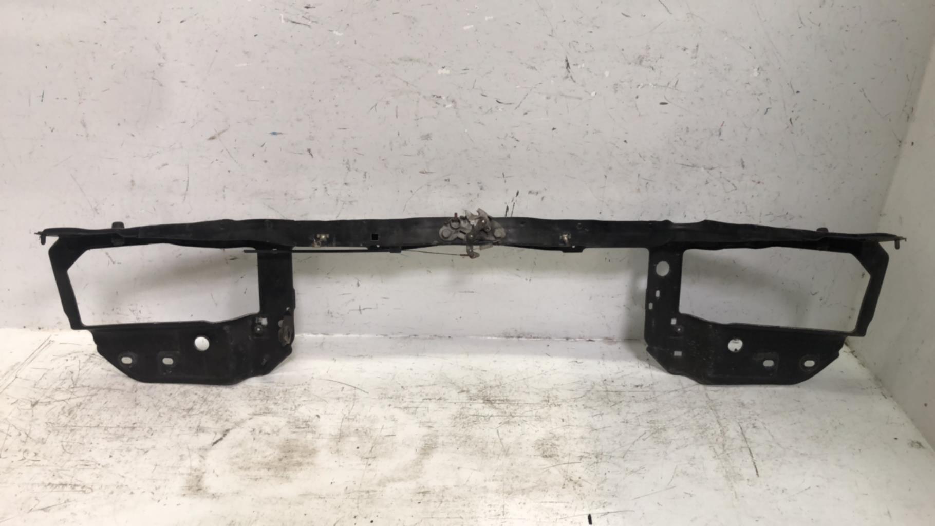 Face avant PEUGEOT 106 PHASE 2 Essence - 1