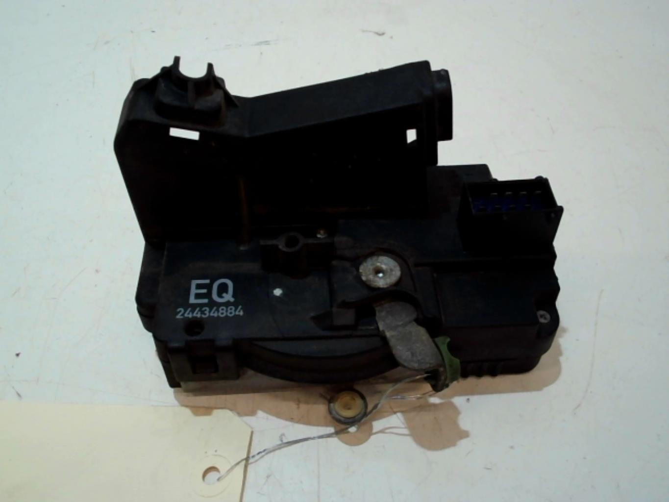 Serrure avant gauche OPEL CORSA C PHASE 1 Essence - 1
