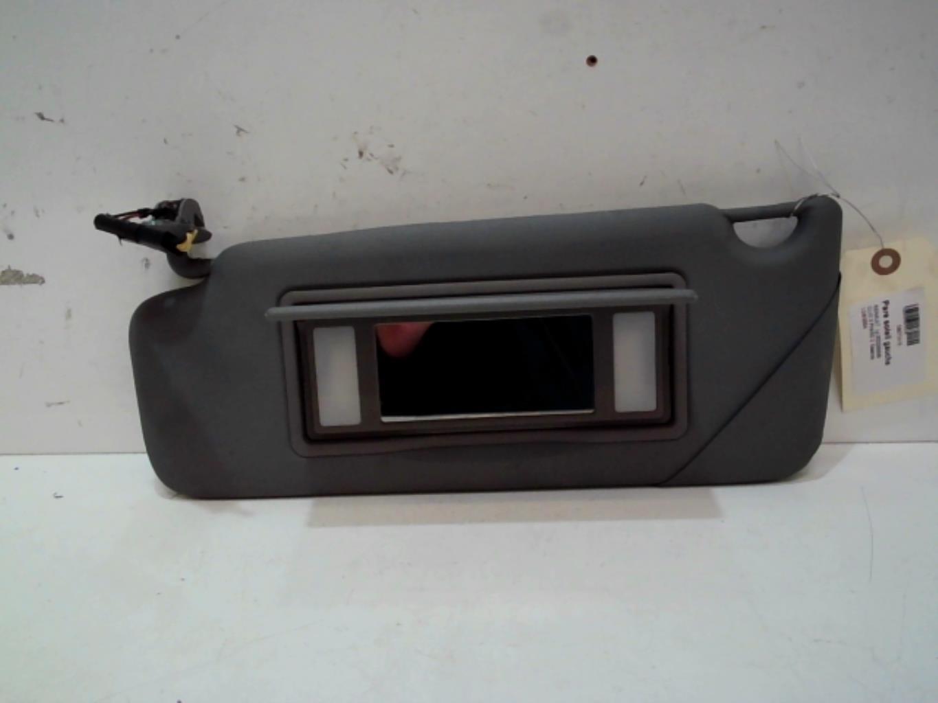 Pare soleil gauche RENAULT CLIO 2 PHASE 2 Essence - 1