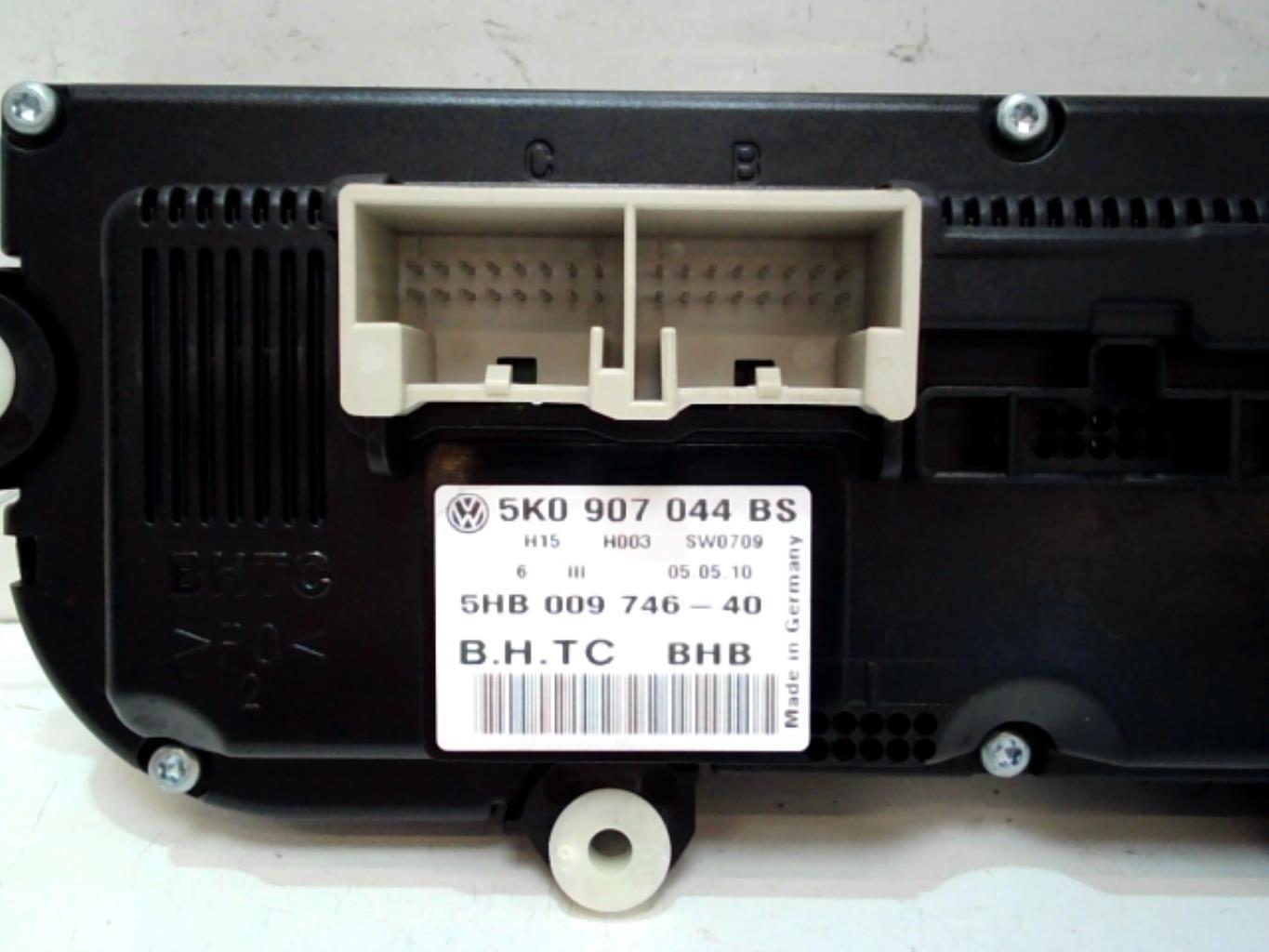 Commande chauffage VOLKSWAGEN PASSAT 5 BREAK Diesel - 1