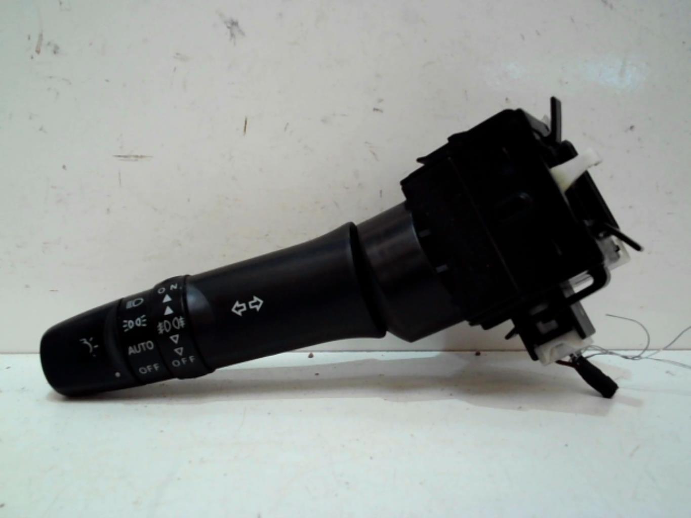 Commodo phare MITSUBISHI OUTLANDER 2 PHASE 1 Diesel - 1