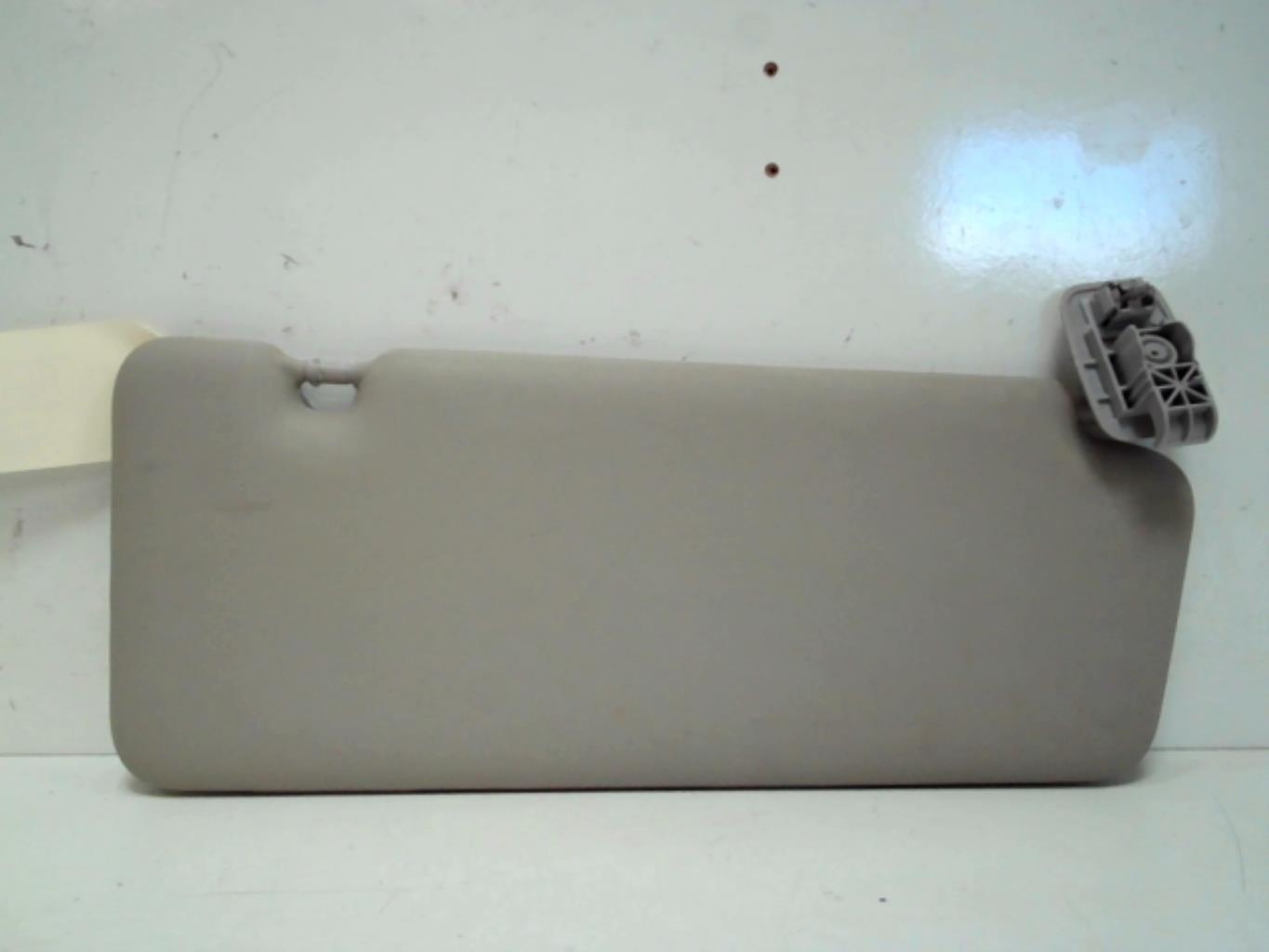 Pare soleil gauche RENAULT CLIO 4 PHASE 1 Essence - 1