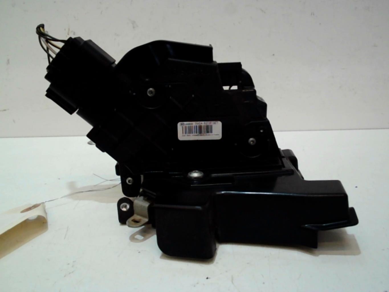 Serrure avant gauche FORD C-MAX 1 PHASE 2 Diesel - 1