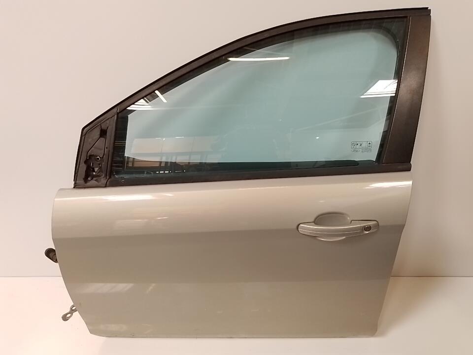 Porte avant gauche FORD FOCUS 2 PHASE 2 BREAK Diesel - 1