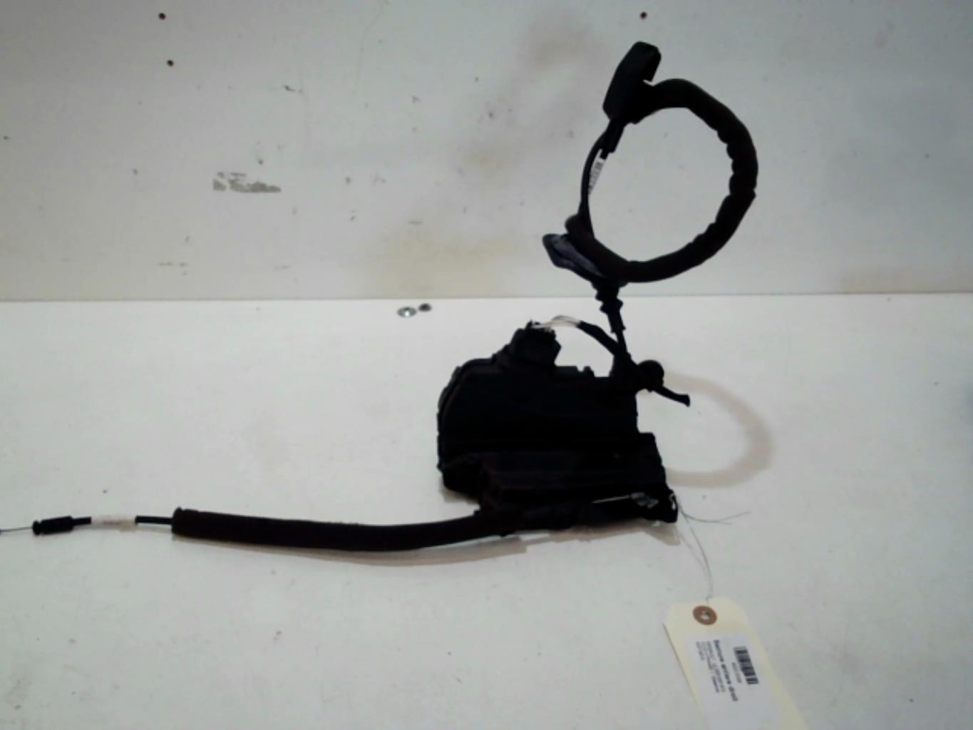 Serrure arriere droit RENAULT CLIO 4 PHASE 1 Essence - 1