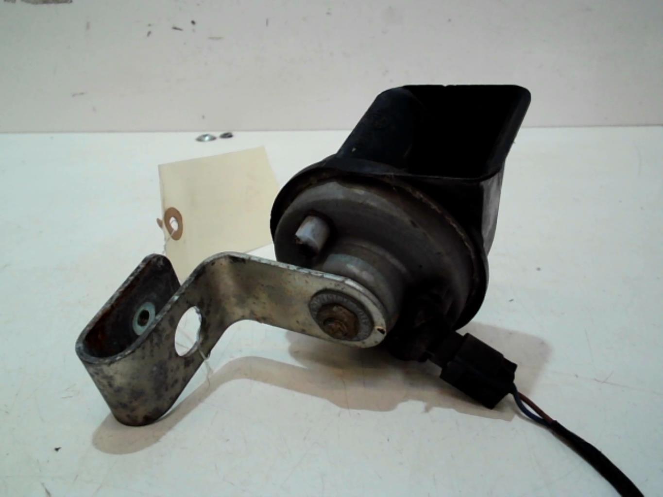 Avertisseur/Klaxon BMW SERIE 1 E87 PHASE 1 Diesel - 1