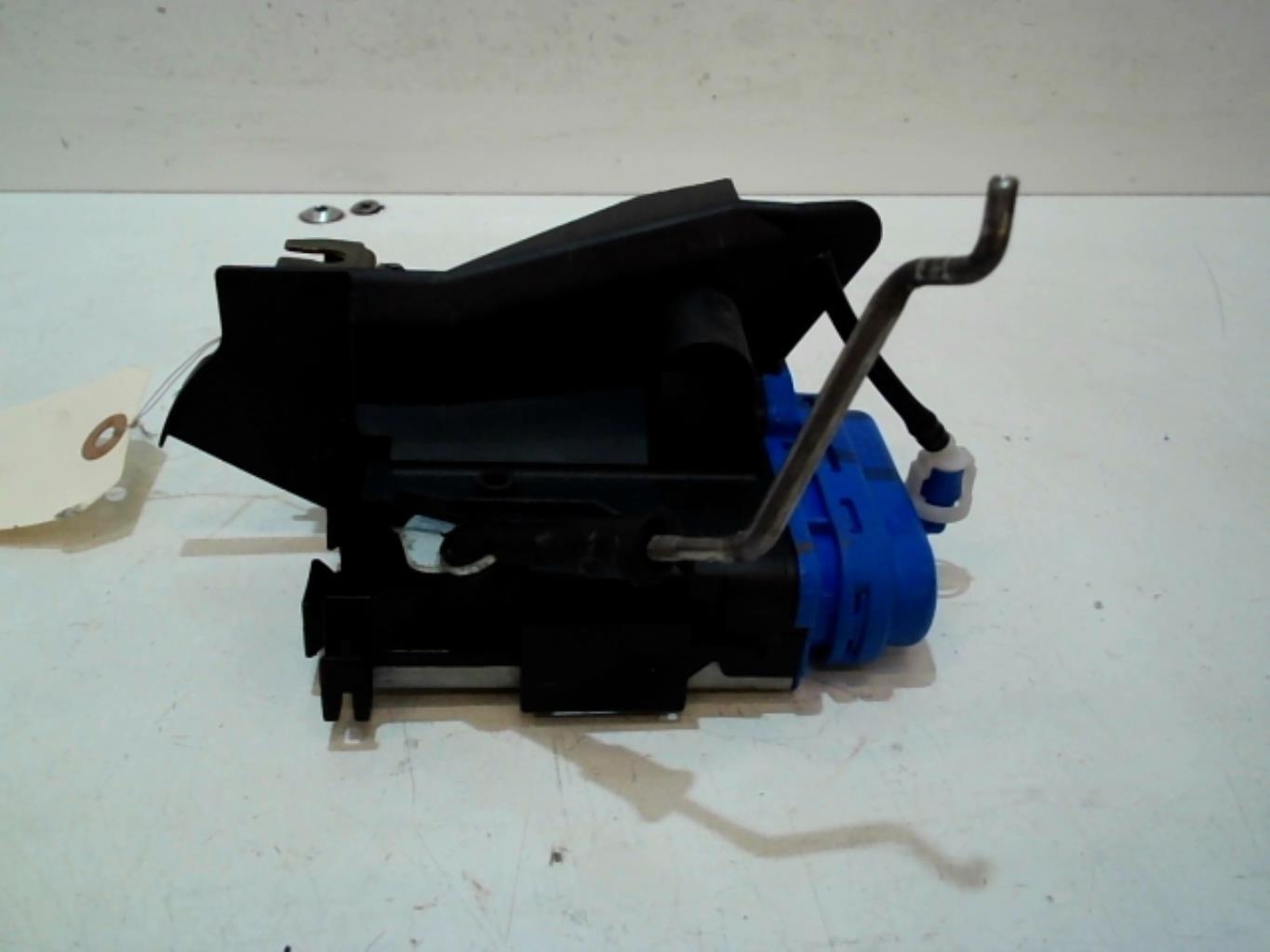 Serrure arriere gauche AUDI A3 1 PHASE 2 Essence - 1