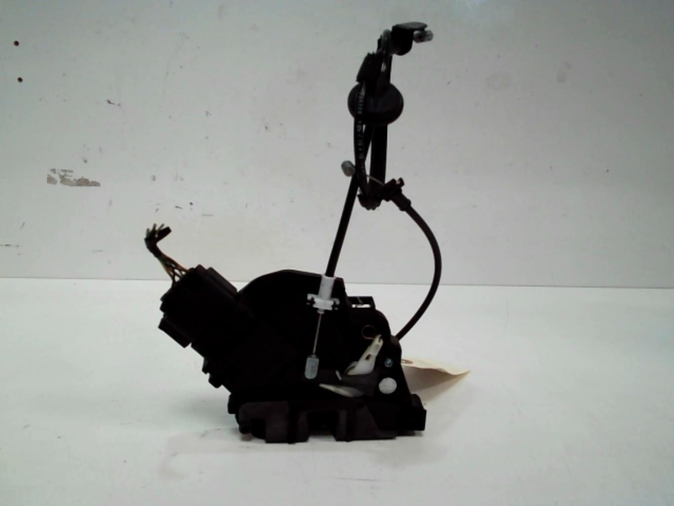 Serrure avant droit FORD FOCUS 2 PHASE 2 Diesel - 1
