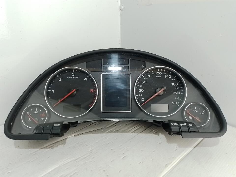 Compteur AUDI A4 2 PHASE 1 Diesel - 1