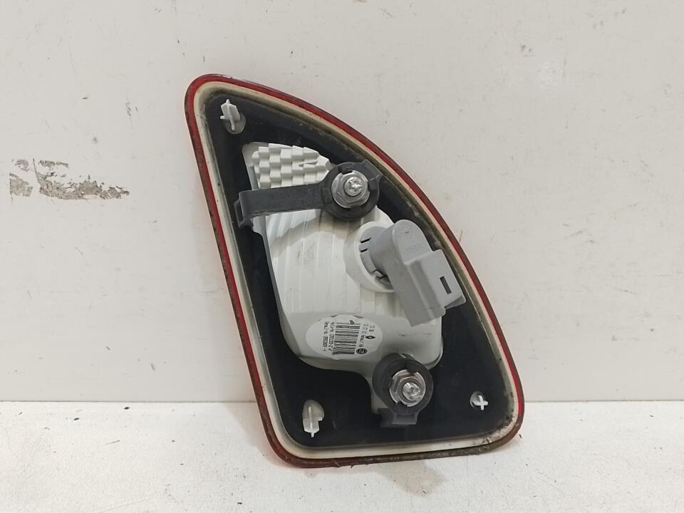 Feu arriere secondaire droit (feux) RENAULT TWINGO 2 PHASE 2 Essence - 1
