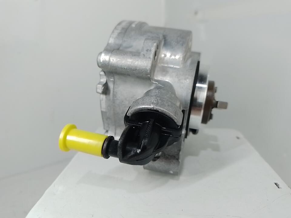 Pompe à vide PEUGEOT 207 PHASE 1 CABRIOLET Diesel - 1