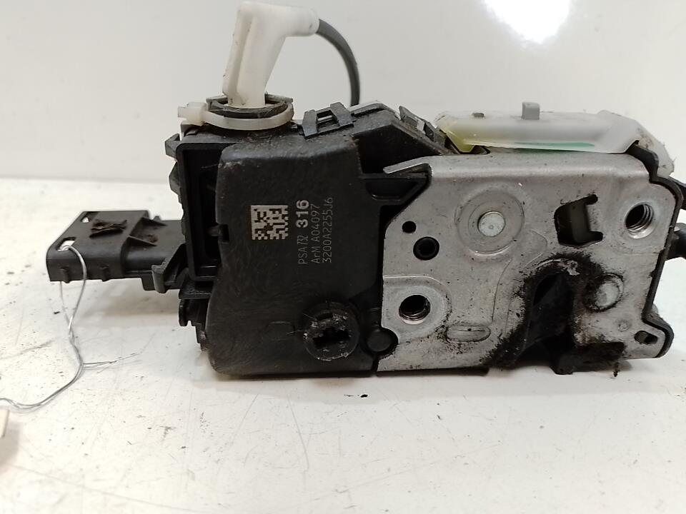Serrure arriere gauche CITROEN C3 2 PHASE 1 Diesel - 1
