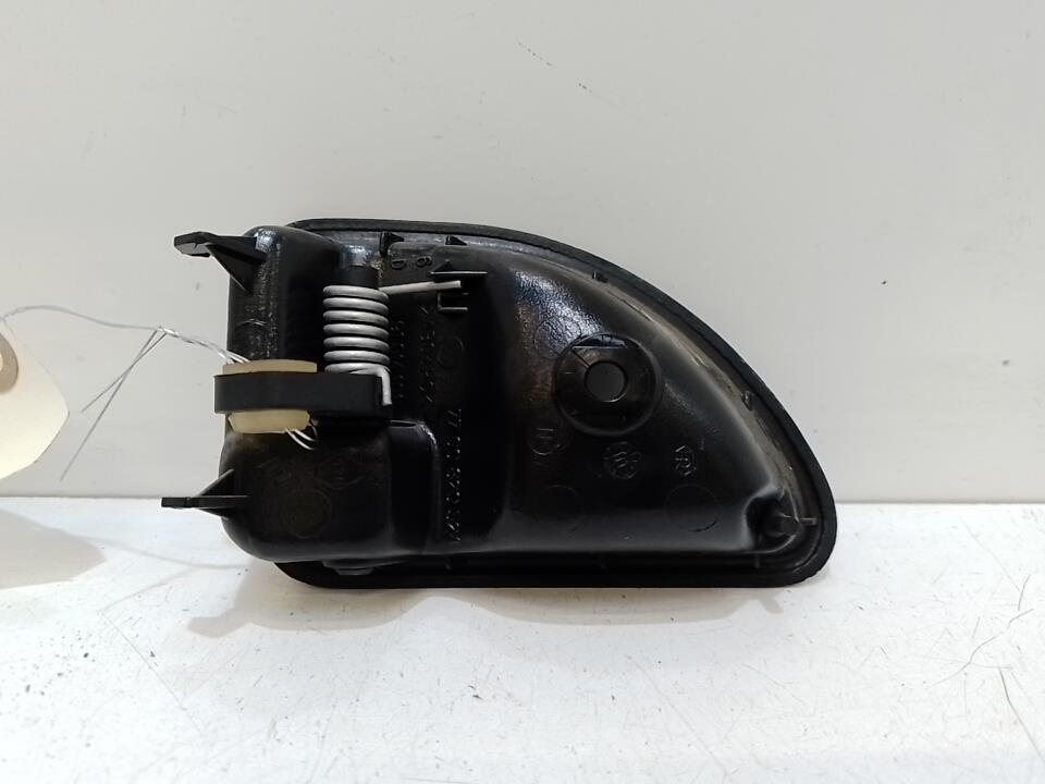 Poignee interieur avant droit RENAULT KANGOO 1 PHASE 1 Diesel - 1