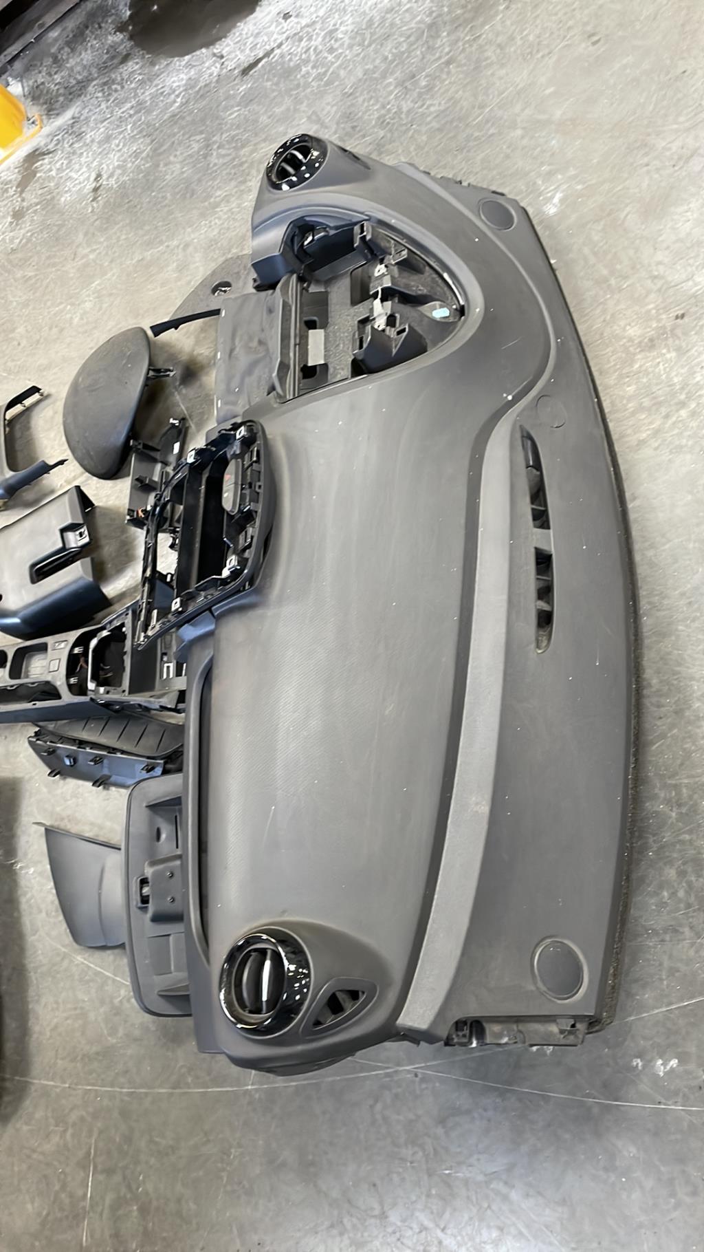 Planche de bord complete RENAULT CLIO 4 PHASE 2 Diesel - 1