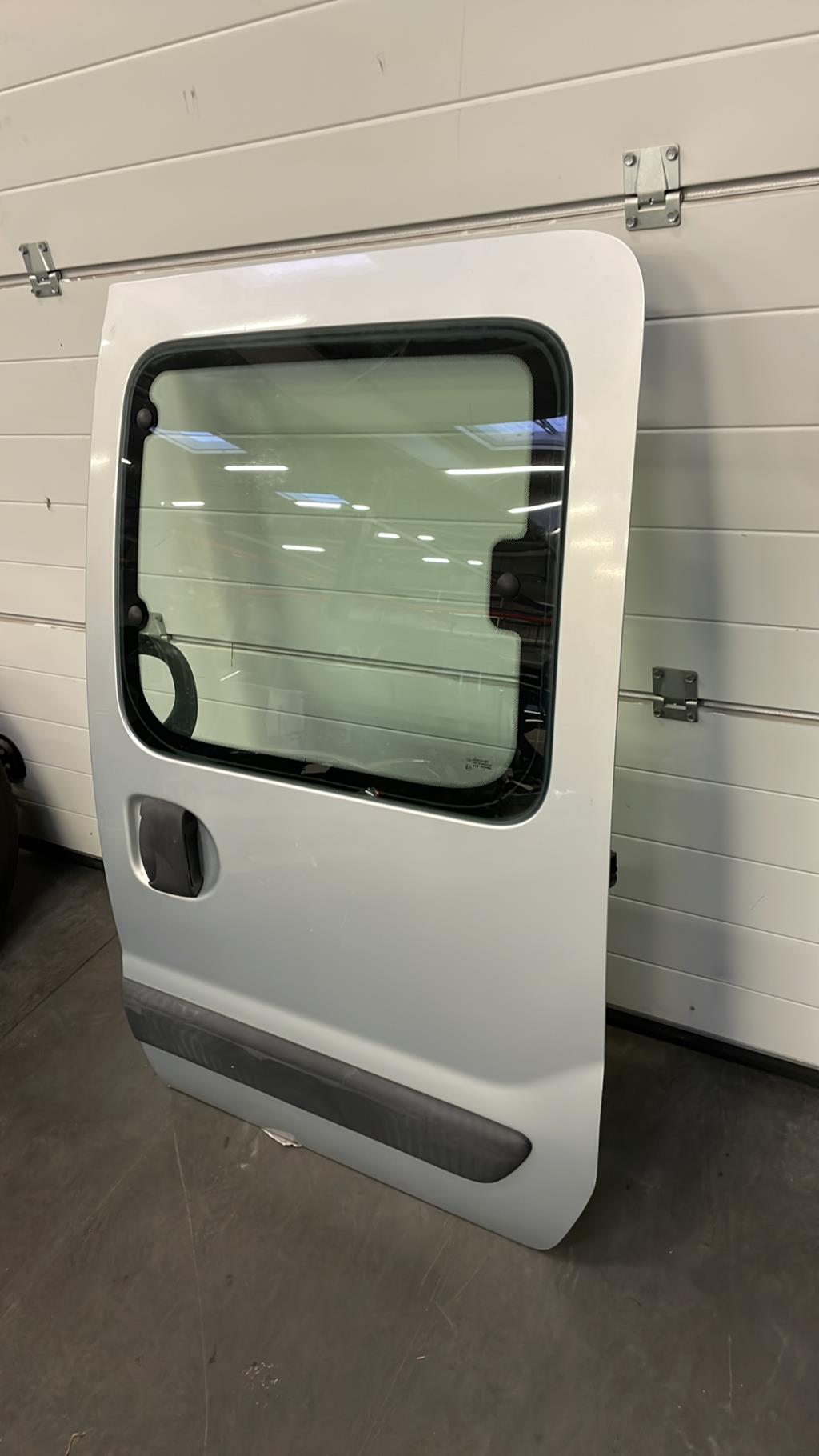 Porte laterale gauche RENAULT KANGOO 1 PHASE 2 Diesel - 1