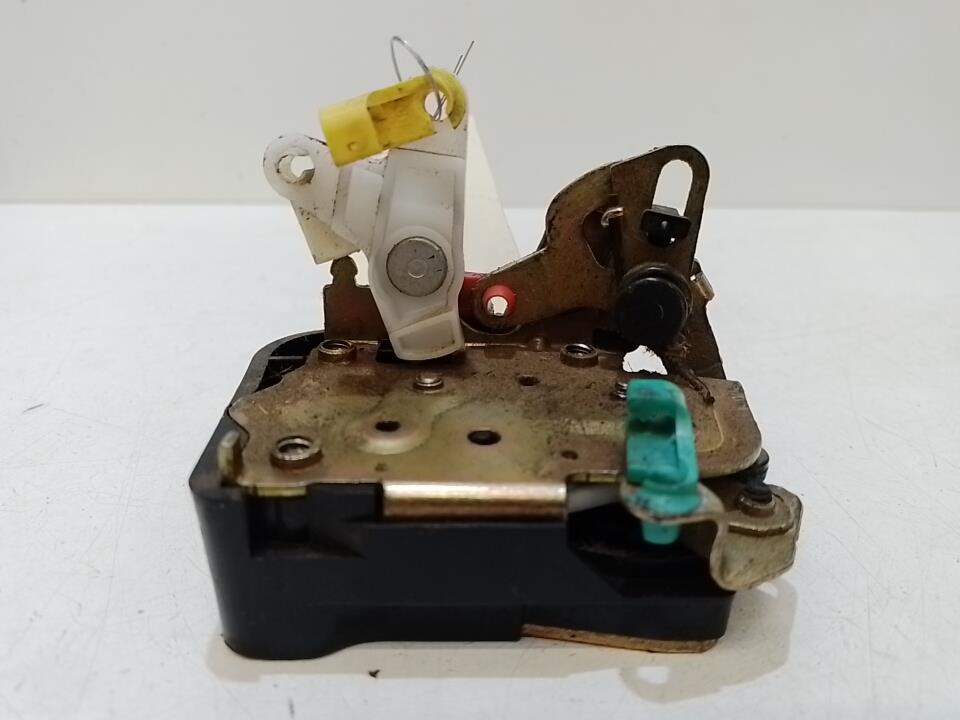 Serrure arriere droit CHRYSLER PT CRUISER PHASE 1 BREAK Diesel - 1